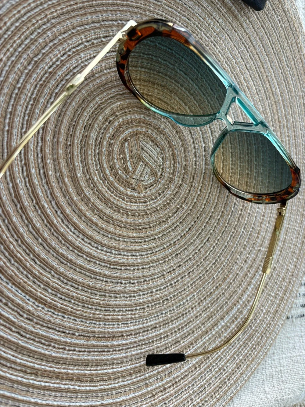 Clear Teal Accent Eyewear Display - Home Accents
